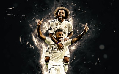 第一电竞热评-全场飞奔